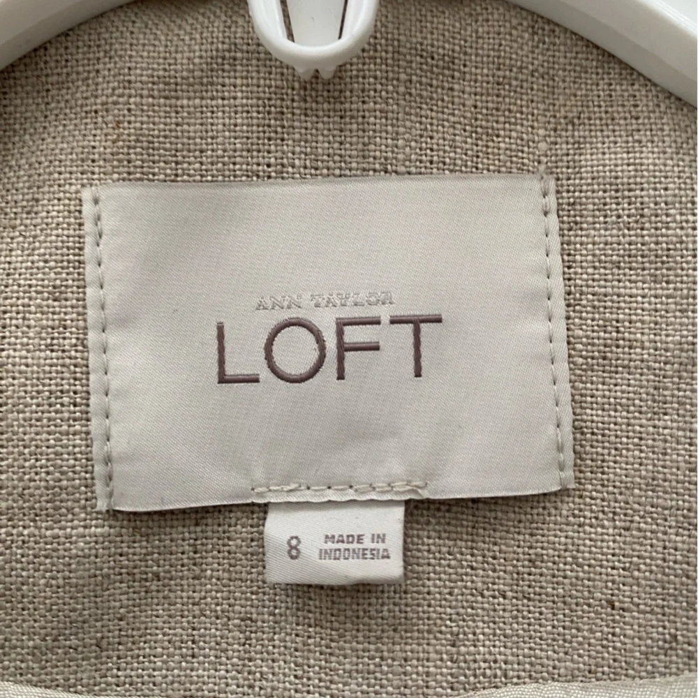 LOFT Ann Taylor LINEN Safari Blazer Size 8 Tan wBelt like new - Picture 3 of 13